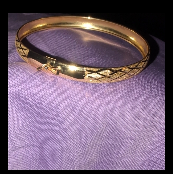 Gold-Tone Textured Bangle - Picture 3 of 3